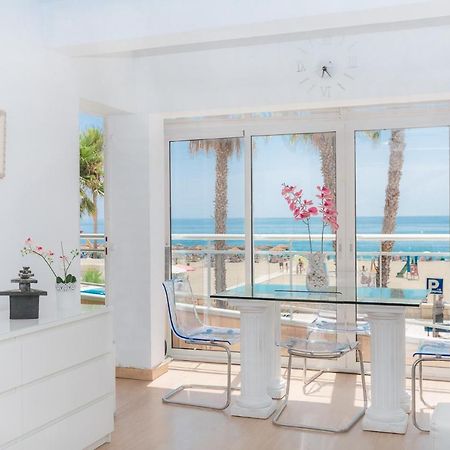 Apartamento Lujo Frente Al Mar Centro De Malaga Málaga Exterior foto